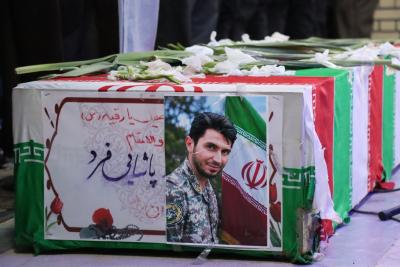حضور دانشگاهیان دانشگاه مراغه در تشییع پیکر شهید مدافع میهن