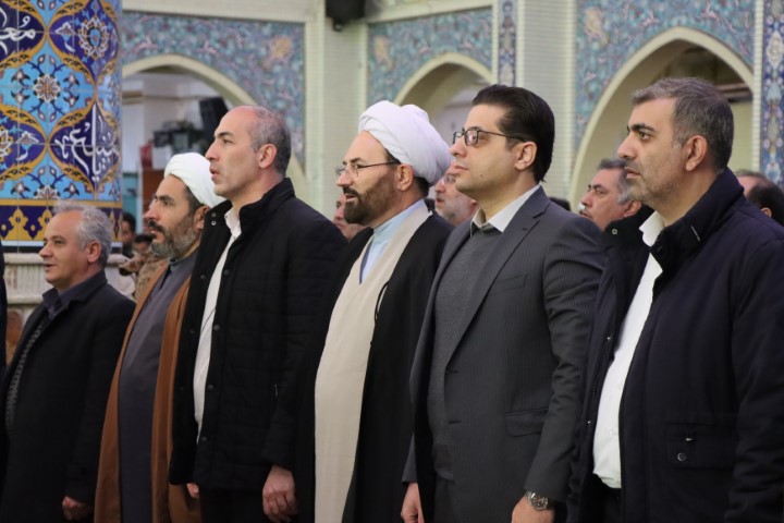 حضور دانشگاهیان دانشگاه مراغه در همایش گرامیداشت روز بصیرت و میثاق امت با ولایت